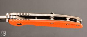   Couteau " XM-24 " par Rick Hinderer - G10 orange et lame en S35VN