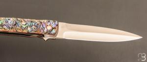    " Dague " custom par Koji Hara - Abalone et lame en Cowry-Y