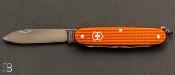 Victorinox Orange Tiger Pioneer X Alox knife - Limited Edition 2021 - 0.6221.L210.8231.L21