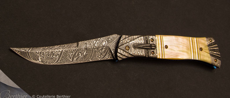 Automatic Damascus folder by Don Hanson III