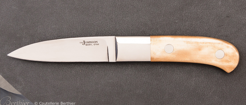 Couteau droit en ivoire de mammouth par Steven R. Johnson