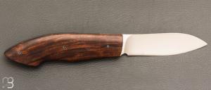   Couteau  " Button-lock " custom par Roberto Ottonello - Bois de fer et lame en N690Co