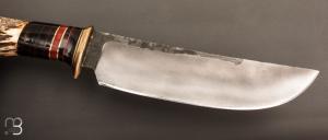   Couteau " Camp droit style Scagel " par Mickaël Moing - Rondelle de cuir / bois de cerf et lame forgée en acier 100C6 