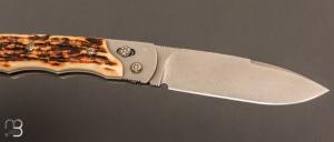 Couteau  "  Explorateur " custom par Éric Parmentier - Bois de cerf et lame en niolox