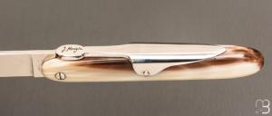   Couteau  " Navette 10 cm "  par J. Mongin - Corne blonde