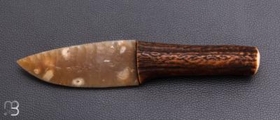 Couteau " Silex blond et bois de cerf " par Kévin Chartier