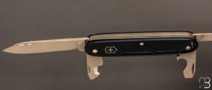   Couteau Synergy Alox Bleu par Victorinox - 0.8216.20