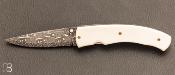 Couteau de poche custom ivoire de mammouth et damas par Christian Avakian