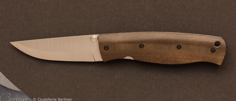 Couteau pliant Enzo PK75 Micarta vert D2 2506