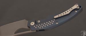 Couteau  "  Baby Machine " Titane par Reate design Tashi Bharucha