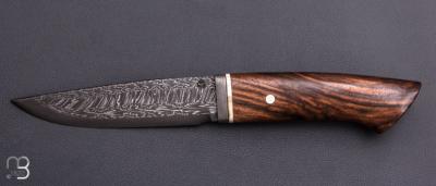     Couteau Droit par Jean Paul Sire - Noyer et Damas multi-barreaux