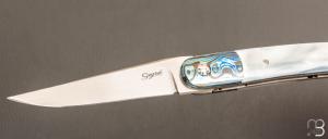     Couteau  "  Interprétation Laguiole " custom de Stéphane Sagric - Nacre et RWL34