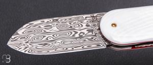    Couteau " Le Cerbère® " pliant par l'Atelier Les 2 Diables - Nacre d'eau douce et Damasteel