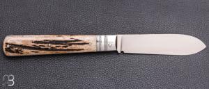    Couteau " Pradel " par Romain Alvarez - RWL34 et bois de cerf