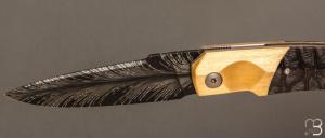    Couteau " Typhon 2.0" par Florian Keller - Afzelia xylay stabilisée et lame damas "plume"