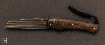 Couteau de collection manche en frêne stabilisé et lame damas par Alain Conesa - Acier & Cuir