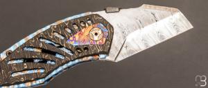 Couteau  " Tank " Bjorkmans damascus et camo carbon gold par Messori Knives